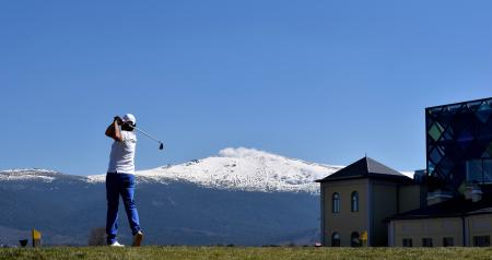 Imagen La Diputación anima a los segovianos de todas las edades a practicar el golf de forma económica y tutorizada a través de su escuela provincial