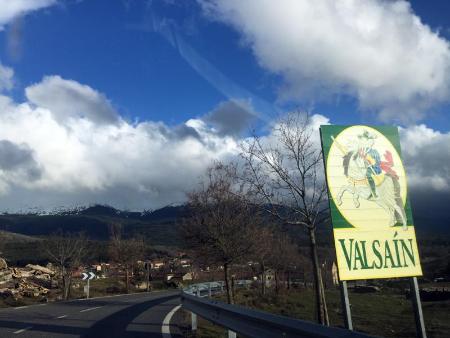 Imagen Valsaín conectará sus núcleos de población con un nuevo acerado en cuya construcción participa la Diputación