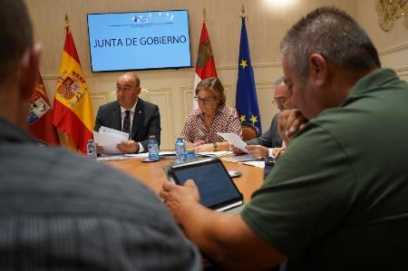 Imagen La Junta de Gobierno aprueba la ampliación de la Oferta Pública de Empleo 2023 de la Diputación con dos nuevas plazas de Técnico de Administración General